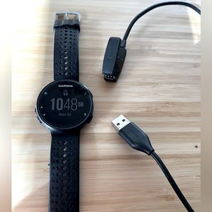 Garmin Forerunner 235 - Running Watch